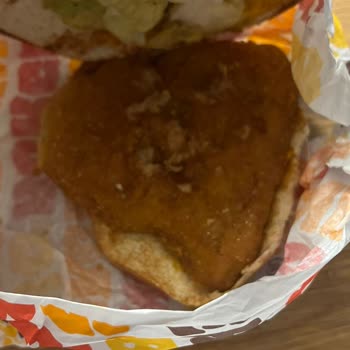 Burger King Kalmış Ürünleri Gönderiyor Ve Siparişe Uymuyor