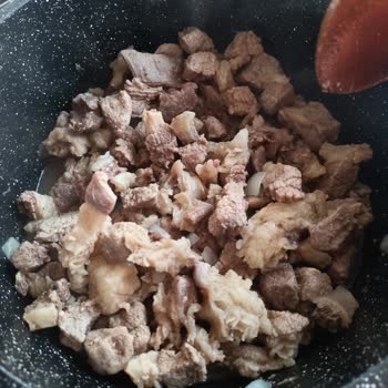 Biçen Market Full Yağı Et Diye Satıyor