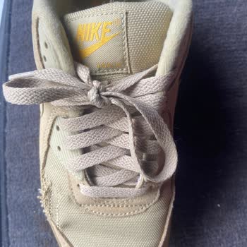 Nike Air Max 90 Model Ayakkabı Üst Dikişleri Söküldü