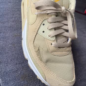 Nike Air Max 90 Model Ayakkabı Üst Dikişleri Söküldü