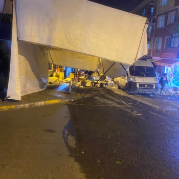 Güngören Belediyesi Güneştepe Pazar Pazarı Kaldırılması Ve Park Sorunu