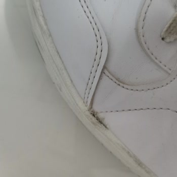 In Street Kalitesizliği Sonucu Bir Haftada Ayakkabıda Kırılma Olması