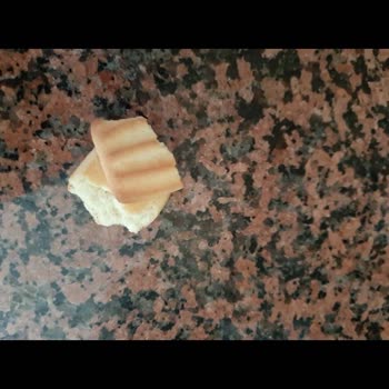 Eti Gıda Eti Cici Bebe Birbirine Yapışık