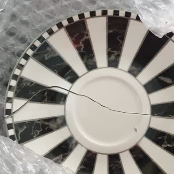 Karaca Züccaciye Firmasının İlgisizliği