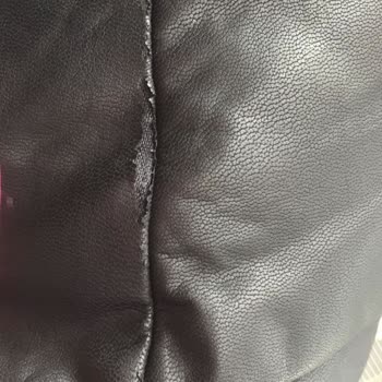 Pull and Bear Coat Ripped, Crumbled, Has To Reimburse All