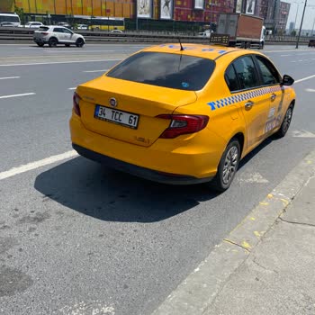 İstanbul Büyükşehir Belediyesi (İBB) Taksici Müşteri Seçiyor