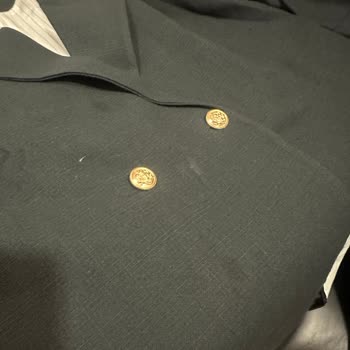 Duende.ca Kirli Ürün Yollayıp Ürün Parası Da Geri İade Etmemeleri.