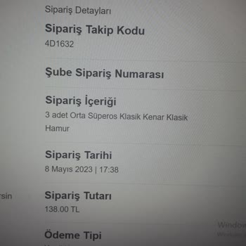 İzmit Çayırova Domino's Şubesi'nin Kampanyayı Protesto Etmesi