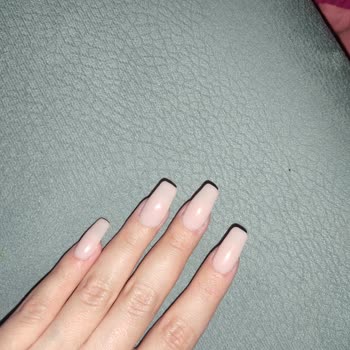 Aymira Koçaklı Yaşam Merkezi Aymira Koçak Tırnak Hüsranı