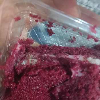 Şok Marketler Lezztat Kadife Tatlısı Küflenmesi