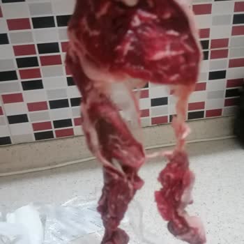 Köfteci Yusuf Biz Cevahir Şubesi Kalitesiz Et Ve Hizmet