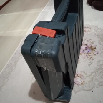 Mahan Otomotiv Ve Yedek Parçaları Kırık Darbeli Matkap Ve Not