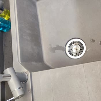 Franke Haziran 2021'de Aldığım Granit Evye Dalgalı Şekilde Matlaşma Yaptı