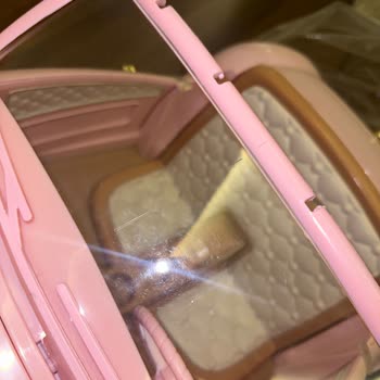 Kırık Araba Isabel Abbey!