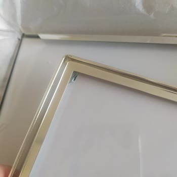 English Home Kırık Ürünlerin Tedarik Edilmesi