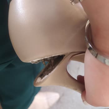 Pull And Bear'dan Topuklu Bot Hüsranı