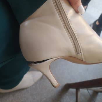 Pull And Bear'dan Topuklu Bot Hüsranı