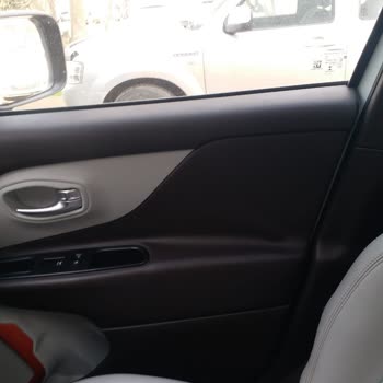 Jeep Renegade Aracımın Kapı Döşemelerindeki Atmalar