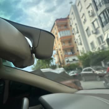 Başkent Oto Cam (Antalya) Kötü İşçilik Ve İşin Arkasından Durmamak