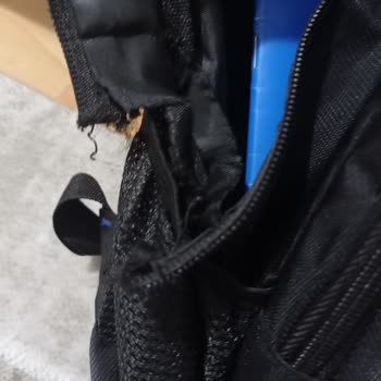 Mr.Dıy Çantanın Fermuar Kısmı Bozuk