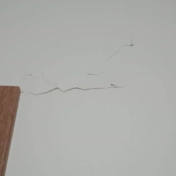 DASK (Doğal Afet Sigortaları Kurumu) Deprem Sonrası Hasarım İçin 3 Aydır Ödeme Yapılmadı