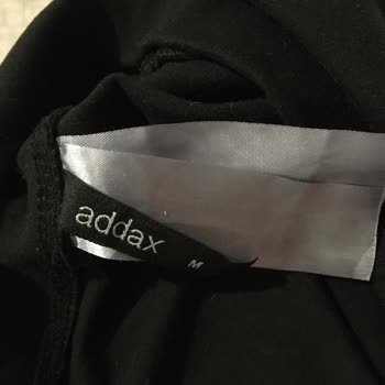 Addax Tayt Boyası Akıyor