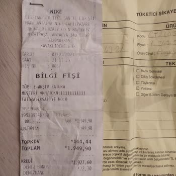 Nike Ayakkabı Üstünde Açılma Olması