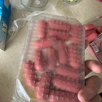 Beşler Piliç Sosis Gıda Paketi Şişmesi