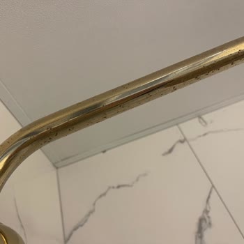 Newarc Duş Bataryası Paslandı