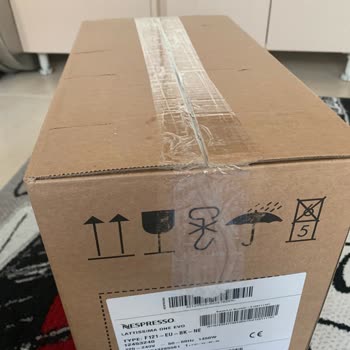 D&R Den Kullanılmış Nespresso Kahve Makinesi Gönderimi