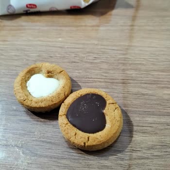 Torku Çikolatasız Bisküvi Yanlış Basılmış