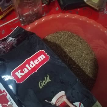 A101 Kaldem Marka Çayında Üzüm Sapı Ve Çuval İpi Buldum