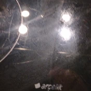 Arçelik Elektrikli Ocak Camı Çatladı