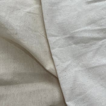 Çınar Bez Çanta Kumaşlarının Farklı Gelmesi