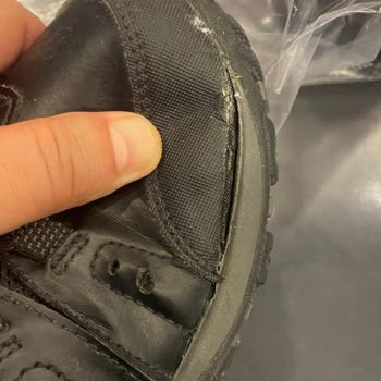 Columbia Fails to Address Quality Issues in Expensive Waterproof Boots