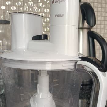 Arçelik'ten Alınan Bhr 6050 El Blender Setinin Bıçaklarının Paslanması