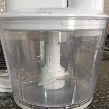 Arçelik'ten Alınan Bhr 6050 El Blender Setinin Bıçaklarının Paslanması