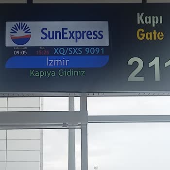 Sunexpress Hava Yolları'ndan Antalya-İzmir Uçuşunda Yaşadığımız 9 Saatlik Mağduriyet