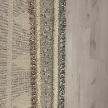 Apex Halı Saçak Rengi Kaçtı