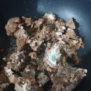 Emin Et Emin Dana Kavurma Küflü Çıktı