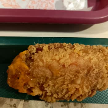 Popeyes Menü İçerisinde Tavuk Kılı
