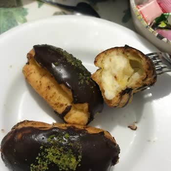 Alimoğlu Baklava Bozulmuş Ekleri Günlük Diye Sattılar