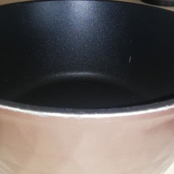 Karaca Züccaciye Bio Diamond Tencere Seti Yıpranması