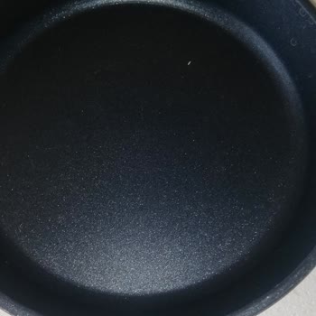 Karaca Züccaciye Bio Diamond Tencere Seti Yıpranması