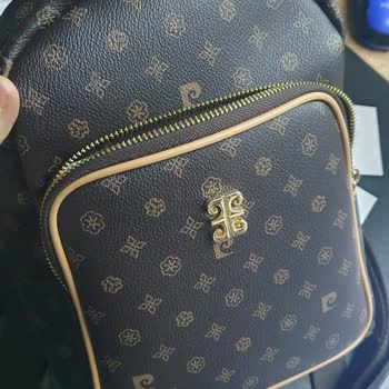 Pierre Cardin Giyim Pierre Cardin Canta Nasıl Bir Hafta Da Fermuar Bozuyor?