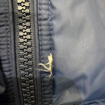 Tommy Hilfiger Tommy Montlarının Kullanım Ömrü 3 Aymış