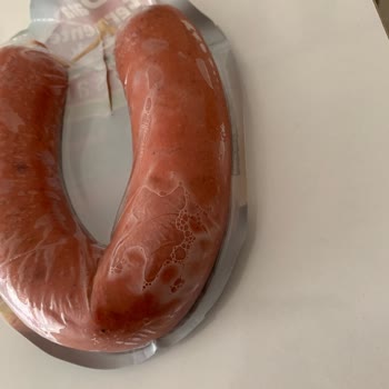 Erşan Et ‘ten Aldığım Sucuk Köpürmüş