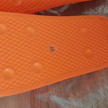 Guess Terlik Yanlış Numara