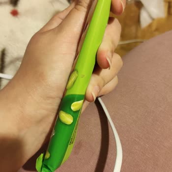 Eti Gıda Çikolata Aldım Ve Rengi Değişikti