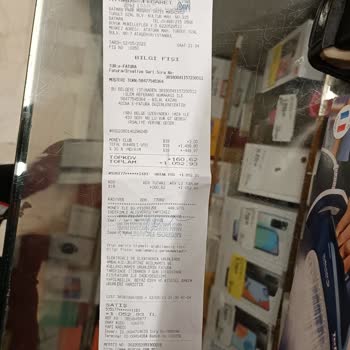 Migros İade Yapmıyor Ve Bilgisiz Personel Çalıştırıyor!